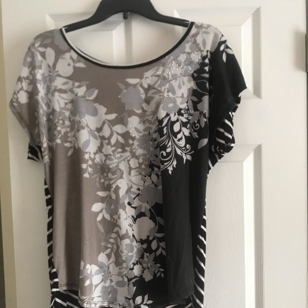 Christopher Banks Tee - Picture 4 of 4